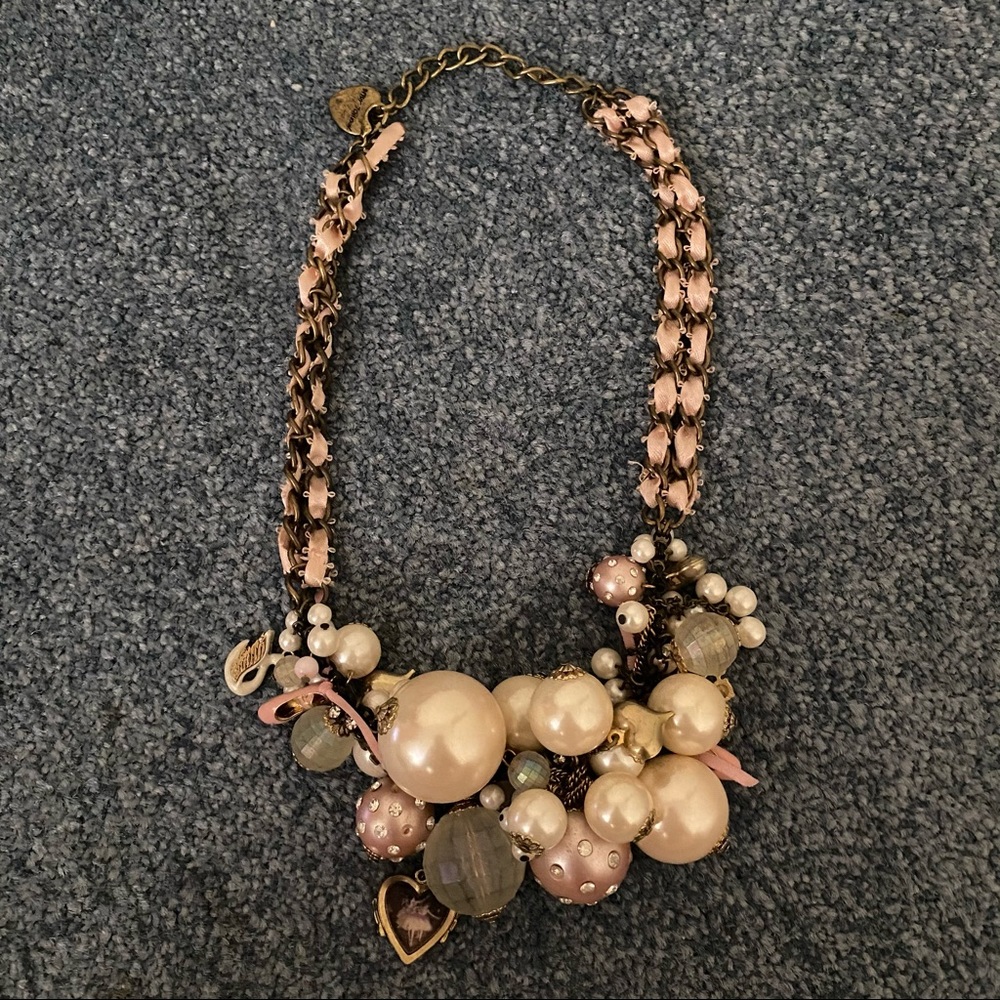 Pearl necklace